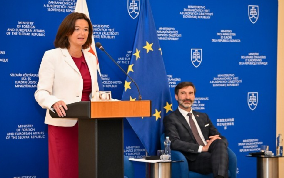 Fajon në Sllovaki: Zgjerimi i BE-së është një domosdoshmëri gjeopolitike