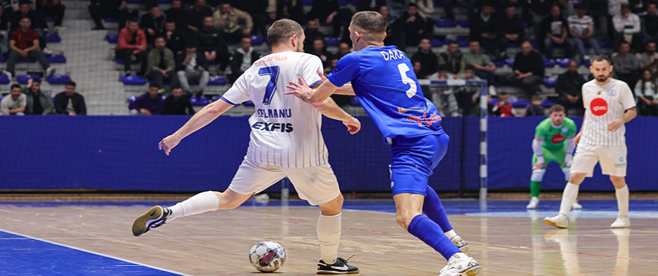 Nis ‘play-off’-i në Superligën e futsallit, fitojnë Vjosa e Mabetex Prishtina Nis ‘play-off’-i në Superligën e futsallit, fitojnë Vjosa e Mabetex Prishtina