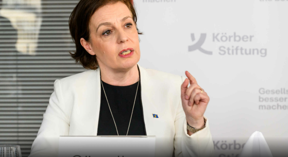 Gërvalla: Jo pa PDK-në, vetëm bashkë me PDK-në! Ky ishte mesazhi i sotëm i Lumir Abdixhikut Gërvalla: Jo pa PDK-në, vetëm bashkë me PDK-në! Ky ishte mesazhi i sotëm i Lumir Abdixhikut