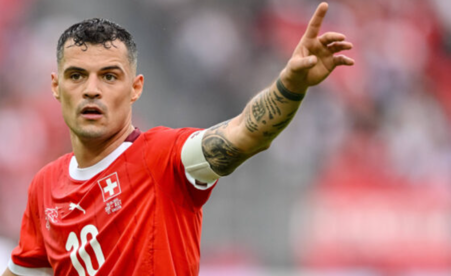 Granit Xhaka ndodhet në Arabinë Saudite, do të fitojë pagë pesë herë më të madhe se te Bayer Leverkuseni Granit Xhaka ndodhet në Arabinë Saudite, do të fitojë pagë pesë herë më të madhe se te Bayer Leverkuseni