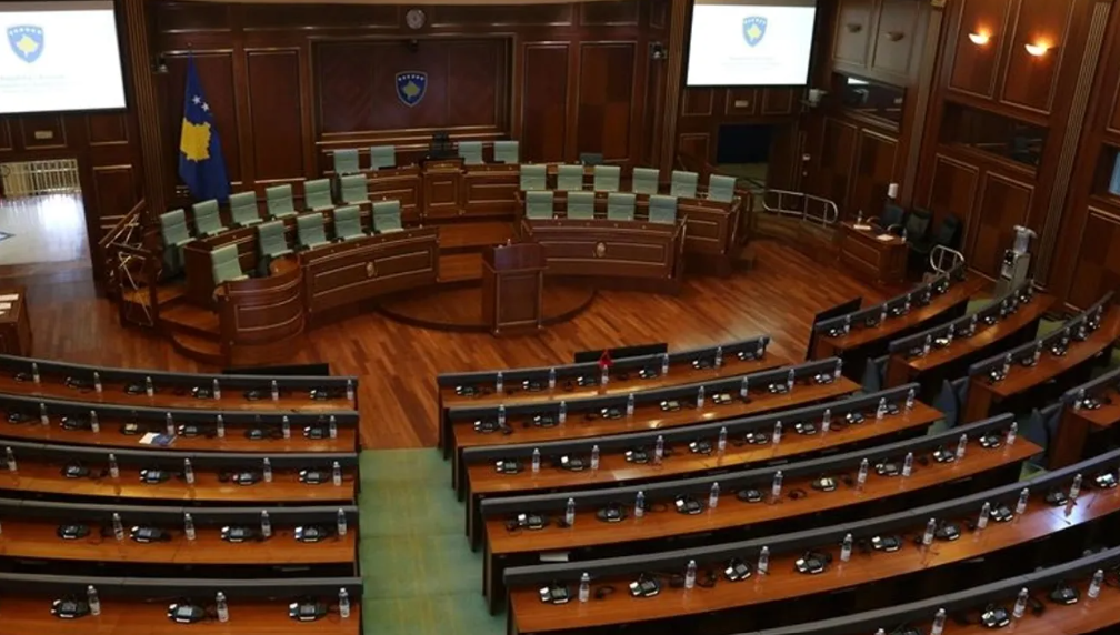 Kuvendi i Kosovës mblidhet nesër për të tentuar sërish konstituimin e legjislaturës së re Kuvendi i Kosovës mblidhet nesër për të tentuar sërish konstituimin e legjislaturës së re