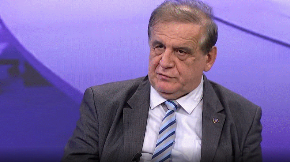 Spahiu: Fatoni është trim, kushëri i Isa Boletinit! Spahiu: Fatoni është trim, kushëri i Isa Boletinit!