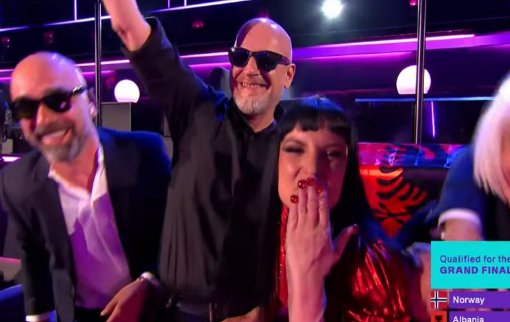 Shqipëria kualifikohet në finalen e Eurovision 2025 me `Zjerm` Shqipëria kualifikohet në finalen e Eurovision 2025 me `Zjerm`