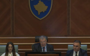 Ndërpritet seanca konstituive e Kuvendit