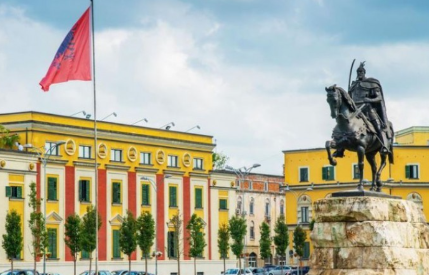 Tirana mbledh liderët evropianë dhe ata të Ballkanit Perëndimor Tirana mbledh liderët evropianë dhe ata të Ballkanit Perëndimor