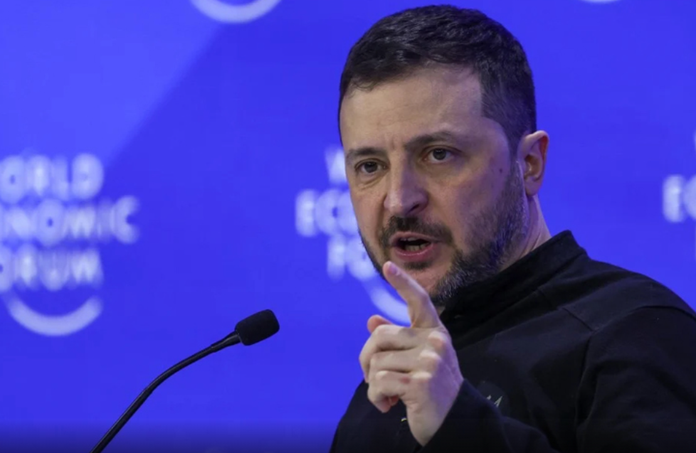 Vladimir Putini po tallet me gjithë botën Vladimir Putini po tallet me gjithë botën