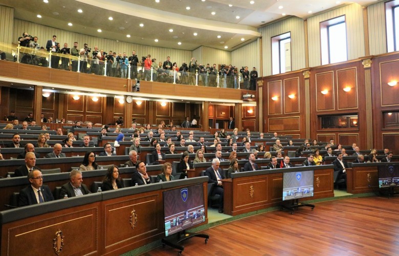 Vazhdon sot seanca konstituive e Kuvendit Vazhdon sot seanca konstituive e Kuvendit
