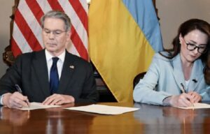 SHBA-ja dhe Ukraina nënshkruajnë marrëveshjen për burimet natyrore