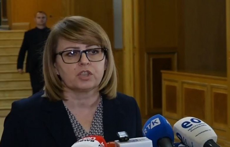 Bajrami: LDK-ja ka qëndrim të formësuar sa i përket bashkëpunimit me LVV-në Bajrami: LDK-ja ka qëndrim të formësuar sa i përket bashkëpunimit me LVV-në