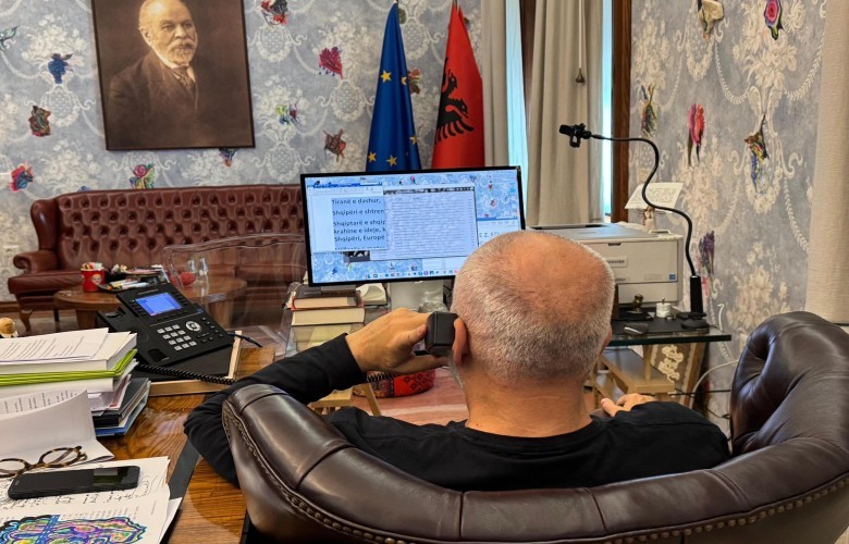 Rama flet me Thaçin: Telefonata e vëllait tim Hashim ishte tejet prekëse Rama flet me Thaçin: Telefonata e vëllait tim Hashim ishte tejet prekëse