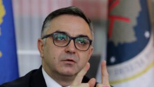 Kurti dhe LVV po përpiqen të imponojnë logjikë nënshtrimi