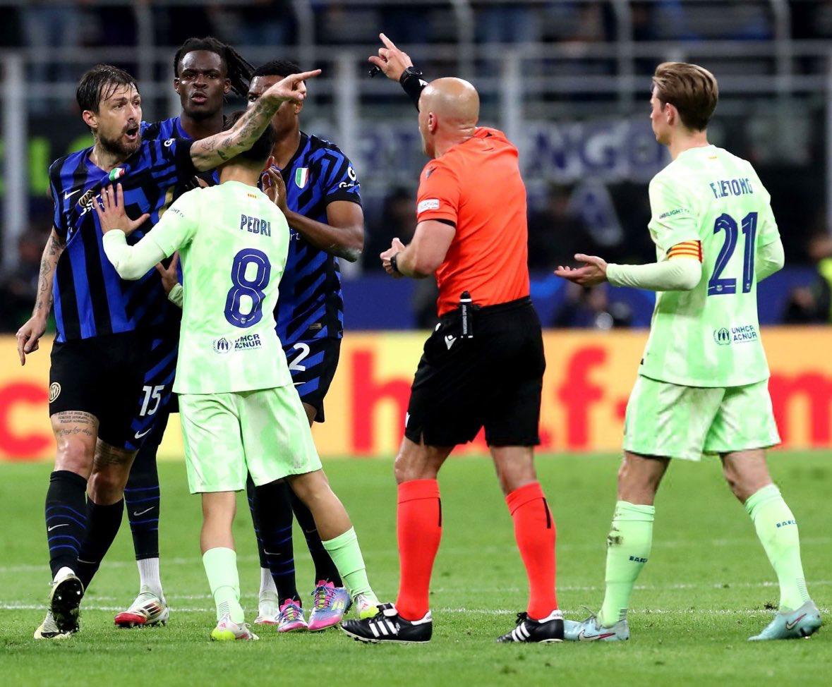 Barcelona kërkon hetim nga UEFA për arbitrin, por në 210’ ka qenë në avantazh vetëm për 6’ Barcelona kërkon hetim nga UEFA për arbitrin, por në 210’ ka qenë në avantazh vetëm për 6’