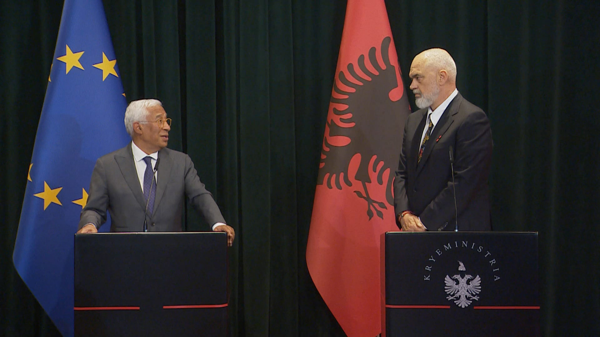 “Rezultati i zgjedhjeve tregoi dëshirën e shqiptarëve për BE-në”, Antonio Costa: Jam i sigurt se Shqipëria do anëtarësohet, jeni në rrugën e duhur! “Rezultati i zgjedhjeve tregoi dëshirën e shqiptarëve për BE-në”, Antonio Costa: Jam i sigurt se Shqipëria do anëtarësohet, jeni në rrugën e duhur!