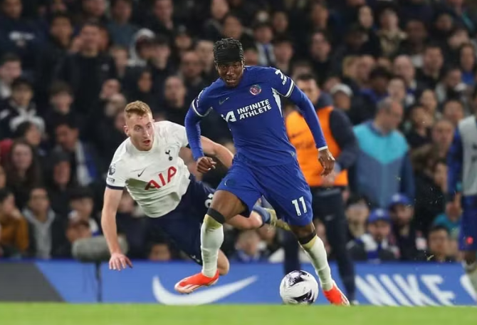 Arsenal-i në gjurmët e Noni Madueke Arsenal-i në gjurmët e Noni Madueke