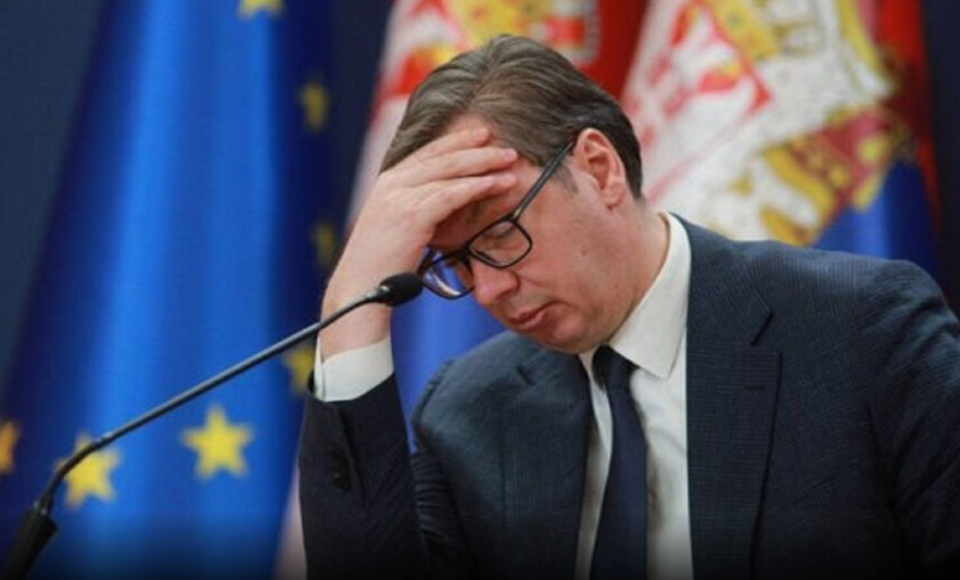 Vuçiq: Do të vijë dita kur do t’i veshim bluzat me flamuj serbë, kudo dhe lirisht