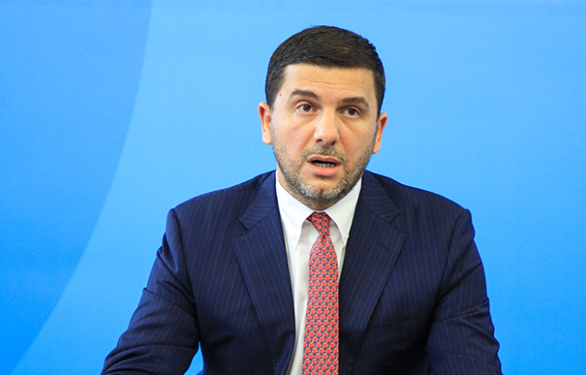 “Krejt Prishtina e dinë që Urani ka me qenë”, Memli Krasniqi jep detaje për kandidatët për komuna: Agim Aliu, Shaqir Totaj, në Mitrovicë Arian Tahiri… “Krejt Prishtina e dinë që Urani ka me qenë”, Memli Krasniqi jep detaje për kandidatët për komuna: Agim Aliu, Shaqir Totaj, në Mitrovicë Arian Tahiri…