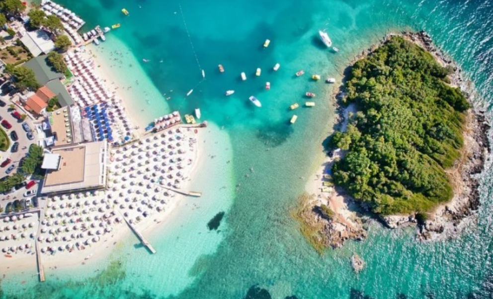 Express: Shqipëria përgatitet të presë 30 milionë turistë Express: Shqipëria përgatitet të presë 30 milionë turistë