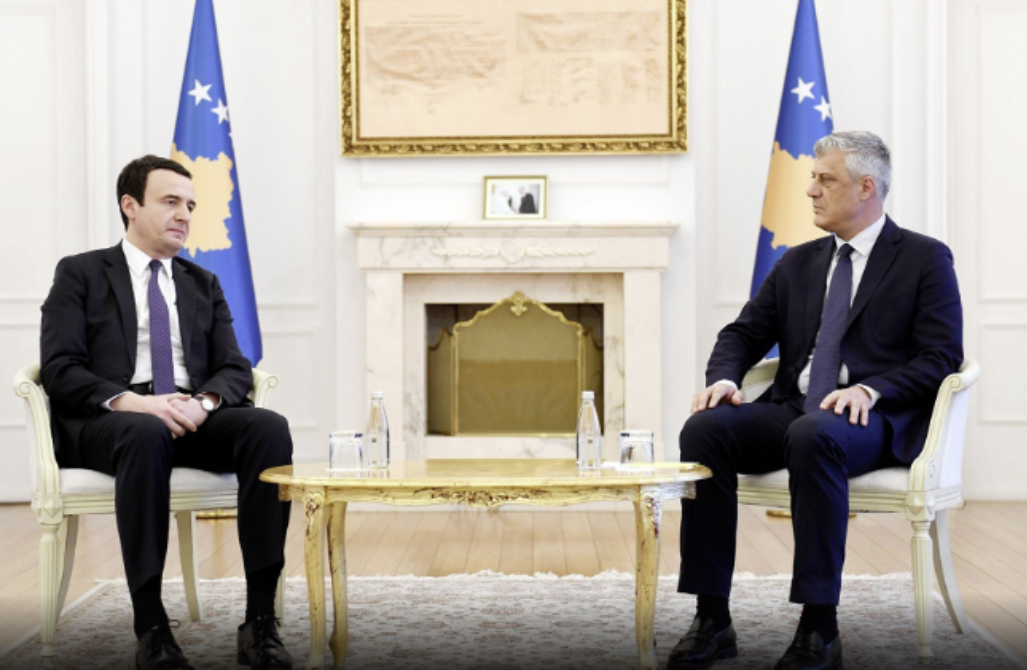 Shala: Do të ishte fundi politik i Albin Kurtit, nëse Hashim Thaçi lirohet i pafajshëm nga Haga Shala: Do të ishte fundi politik i Albin Kurtit, nëse Hashim Thaçi lirohet i pafajshëm nga Haga