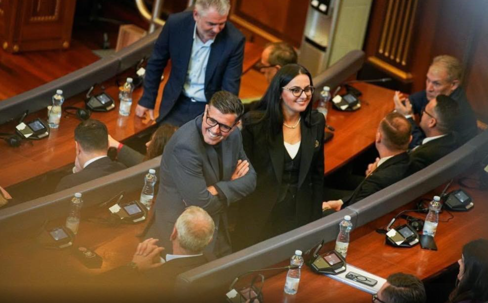 Haziri ia jep JO-në përfundimtare VV-së: Jemi provu, punoni me kë të doni! Haziri ia jep JO-në përfundimtare VV-së: Jemi provu, punoni me kë të doni!