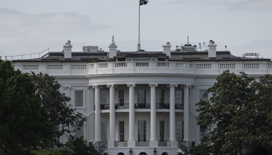 Shtëpia e Bardhë: Presidenti Trump nuk u njoftua nga Ukraina për sulmin ndaj Rusisë Shtëpia e Bardhë: Presidenti Trump nuk u njoftua nga Ukraina për sulmin ndaj Rusisë