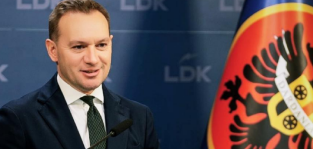 Zogaj i LDK’së: Po t’i kishim 48 deputetë, në dy javët e para do t’i krijonim institucionet Zogaj i LDK’së: Po t’i kishim 48 deputetë, në dy javët e para do t’i krijonim institucionet