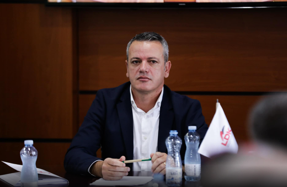 Gashi: Zgjedhjet, mënyra më e drejt për t’i dhënë fund kësaj bllokade të dëmshme Gashi: Zgjedhjet, mënyra më e drejt për t’i dhënë fund kësaj bllokade të dëmshme