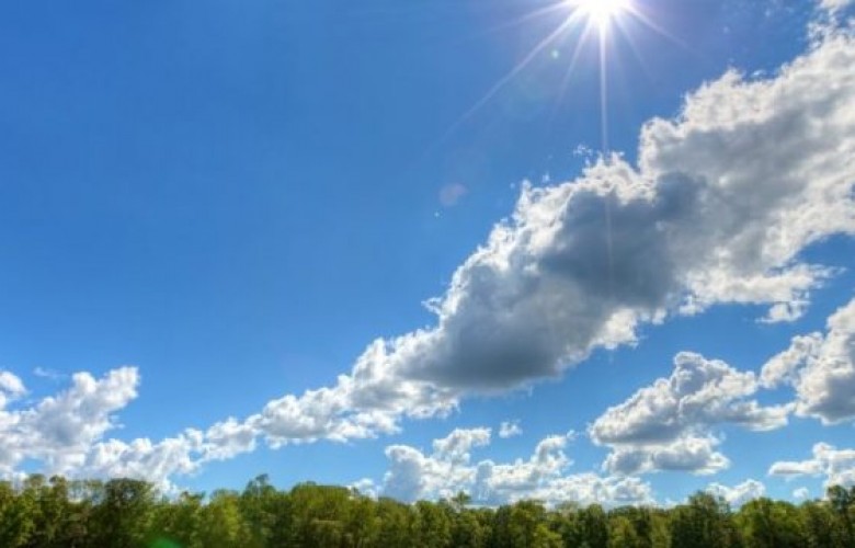 Moti sot me diell, temperaturat deri në 30 gradë Celsius Moti sot me diell, temperaturat deri në 30 gradë Celsius