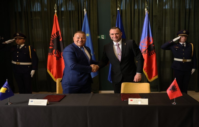 Policia e Kosovës gjatë sezonit turistik do patrullojë në Shqipëri