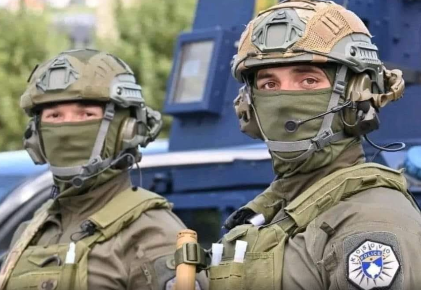 Forcat speciale dhe antidroga bastisin Prishtinën, Gjilanin, Suharekën, Pejën e Vitinë Forcat speciale dhe antidroga bastisin Prishtinën, Gjilanin, Suharekën, Pejën e Vitinë