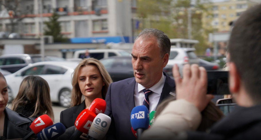 Limaj: Me një takim gjërat nuk zgjidhen Limaj: Me një takim gjërat nuk zgjidhen