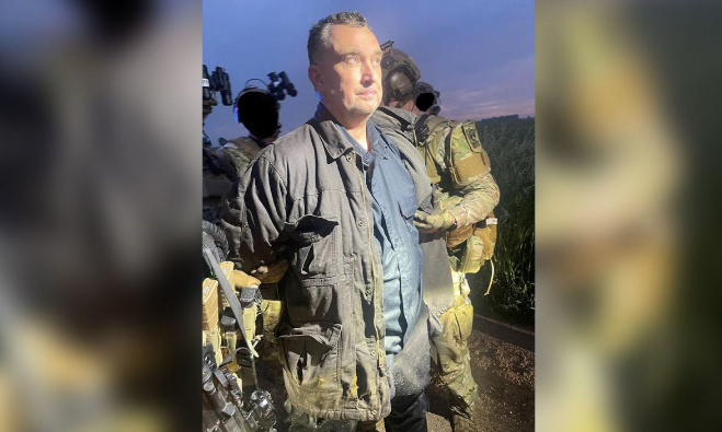 SHBA- Vrau ligjvënësen amerikane dhe bashkëshortin e saj, arrestohet autori SHBA- Vrau ligjvënësen amerikane dhe bashkëshortin e saj, arrestohet autori
