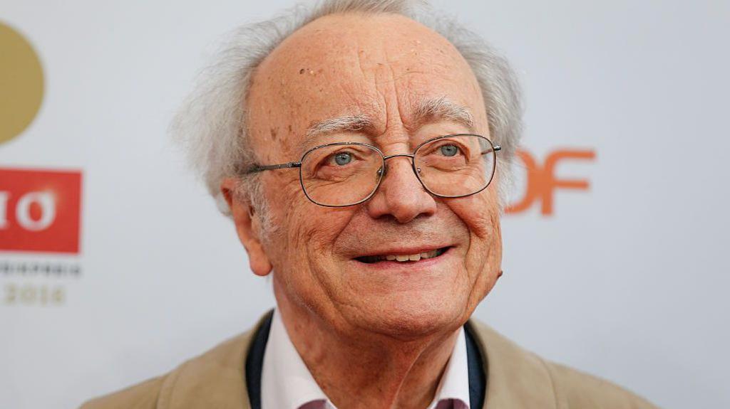 Pianisti me famë botërore, Alfred Brendel vdes në moshën 94-vjeçare Pianisti me famë botërore, Alfred Brendel vdes në moshën 94-vjeçare
