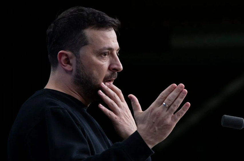Zelensky: Kemi të dhëna se Rusia po përgatit një tjetër sulm masiv ndaj Ukrainës Zelensky: Kemi të dhëna se Rusia po përgatit një tjetër sulm masiv ndaj Ukrainës