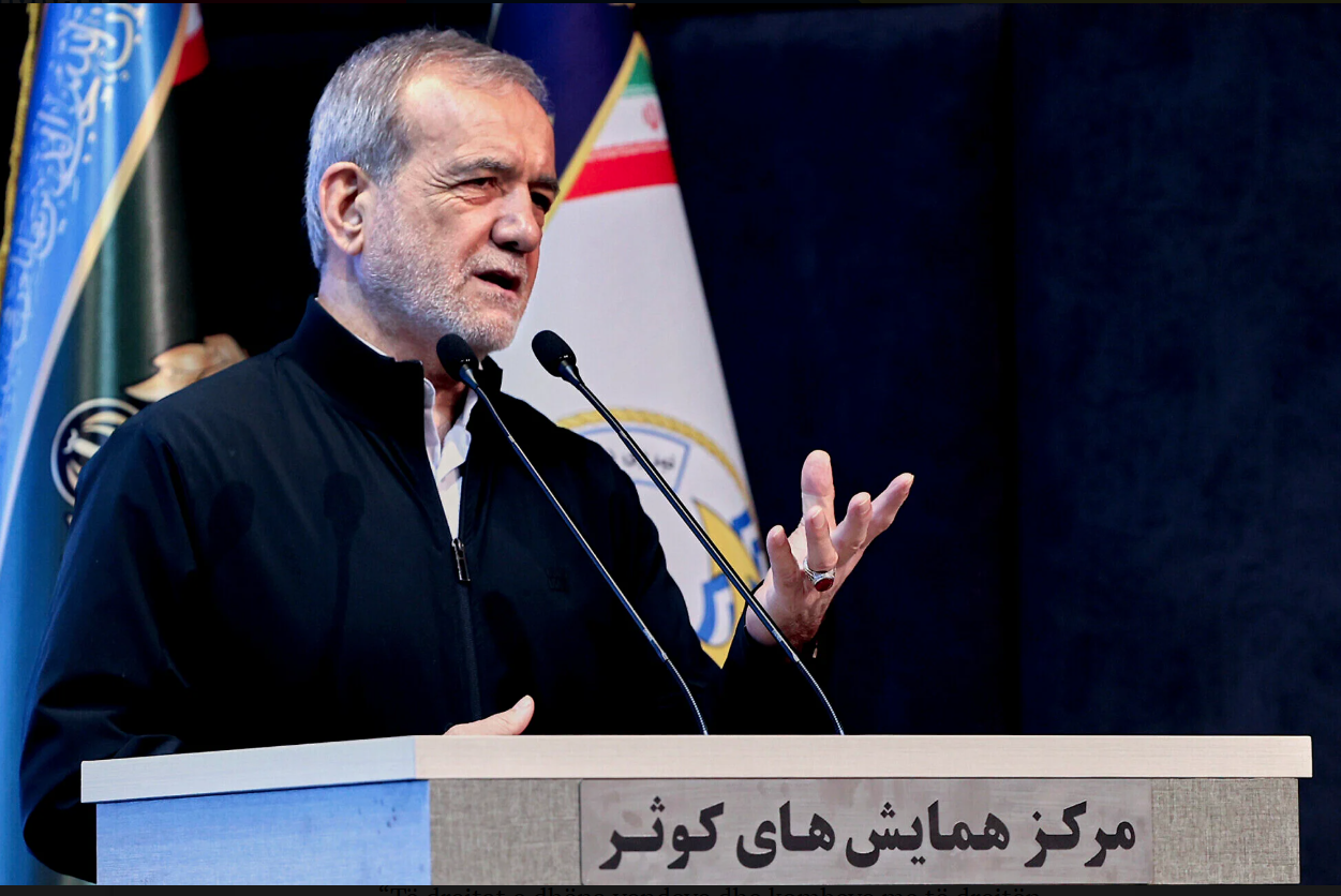 Presidenti iranian: S’mund të na e hiqni të drejtën e programit bërthamor duke na kërcënuar me luftë Presidenti iranian: S’mund të na e hiqni të drejtën e programit bërthamor duke na kërcënuar me luftë