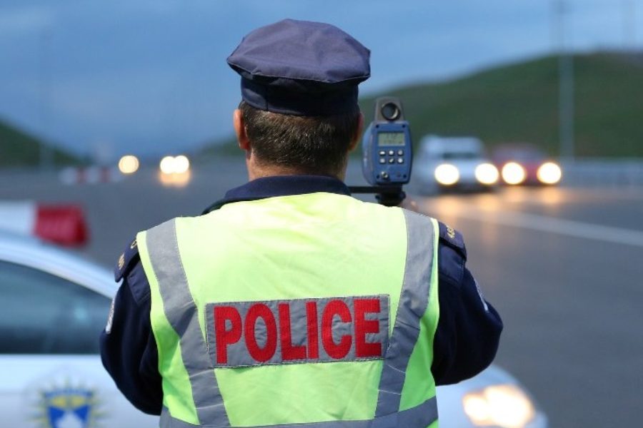 Policia shqiptoi për 24 orë, 1907 gjoba në trafik Policia shqiptoi për 24 orë, 1907 gjoba në trafik