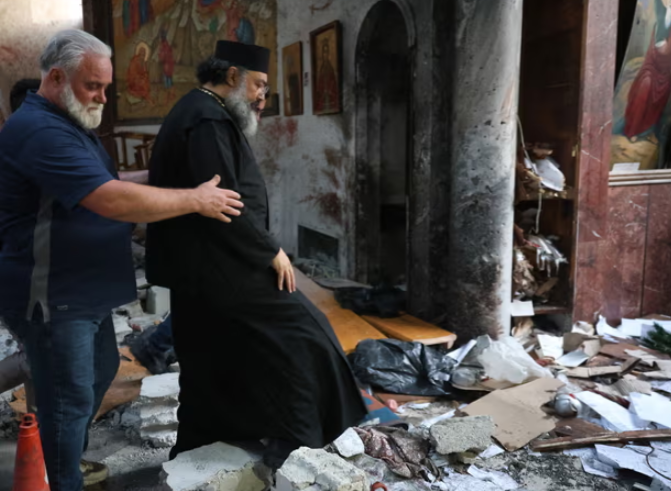 Sulm vetëvrasës i ISIS në një kishë në Damask, 22 viktima dhe 63 të plagosur Sulm vetëvrasës i ISIS në një kishë në Damask, 22 viktima dhe 63 të plagosur