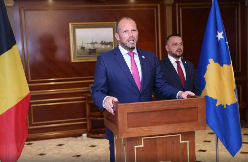 Belgjika njeh zyrtarisht atasheun e mbrojtjes së Kosovës në Bruksel