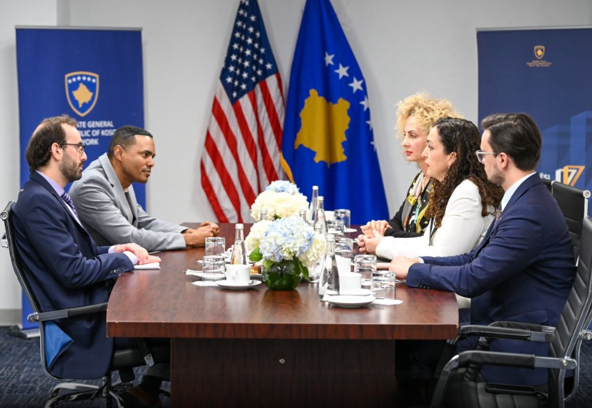 Kongresisti Torres: ShBA-ja nuk ka aleat më të madh në Ballkanin Perëndimor sesa Kosovën