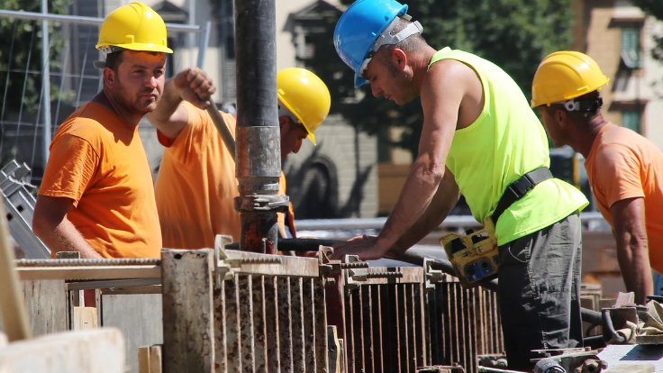 Plakja e popullatës dhe nevojat e tregut, Italia do të japë rreth 500 mijë viza pune përgjatë tri viteve të ardhshme