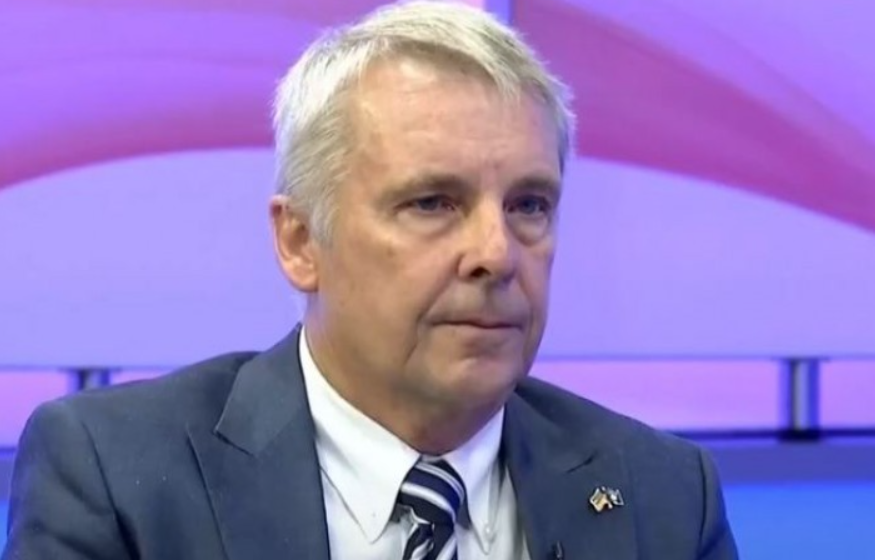 Ambasadori Rohde: Ndërhyrjet në gjyqësor janë absolutisht të papranueshme