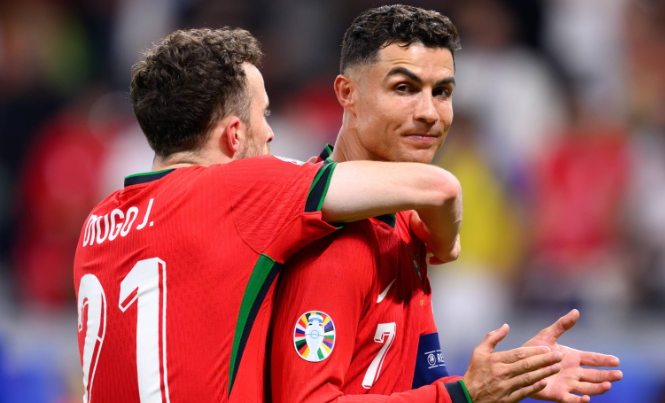 Mungoi në lamtumirën e fundit të Jota-s, Portugalia “sulmon” CR7-ën, e motra e mbron në rrjetet sociale