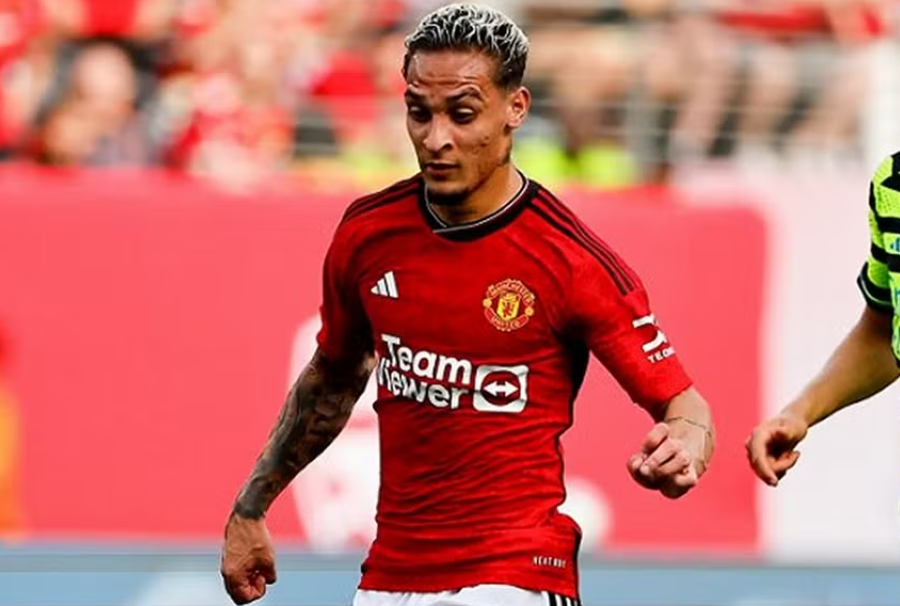 Antony i thotë ‘JO’ ofertës nga Arabia Saudite, pëlqen rikthimin te klubi i njohur spanjoll