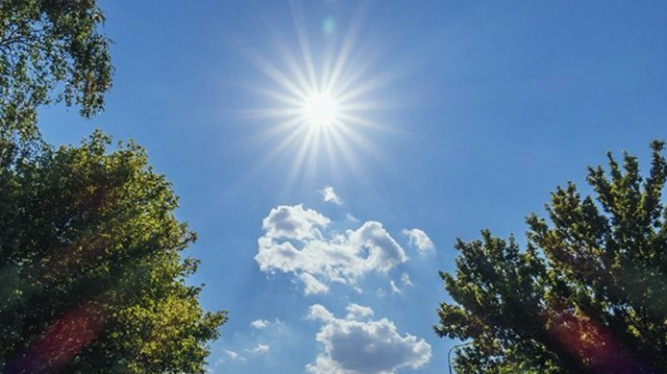 Nesër bien temperaturat