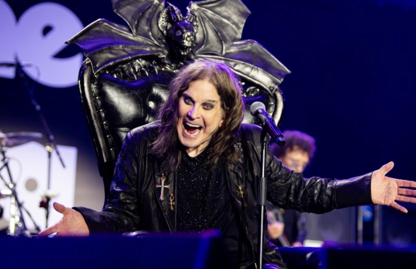 Vdes Ozzy Osbourne, këngëtari i Black Sabbath