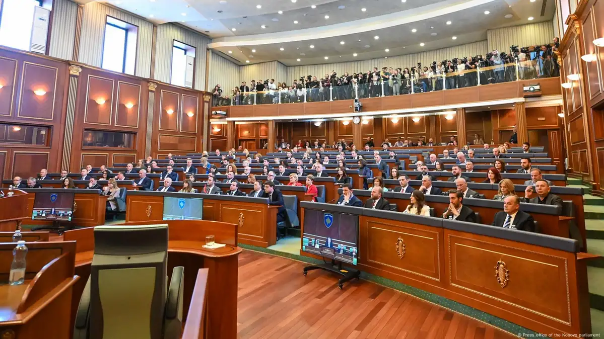 Dështon edhe përpjekja e 41-të për konstituim të legjislaturës së nëntë Dështon edhe përpjekja e 41-të për konstituim të legjislaturës së nëntë