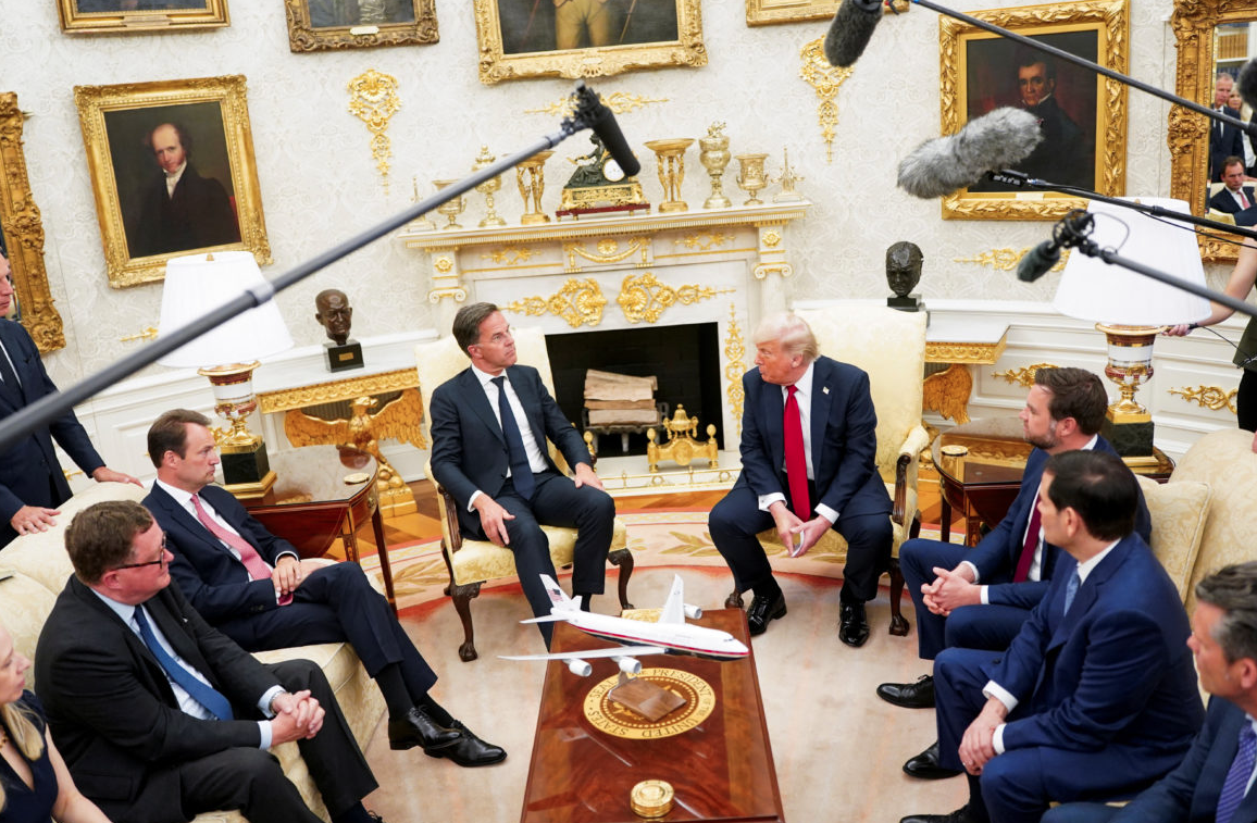 Trump me shefin e NATO-s: Putin ka 50 ditë kohë, ndryshe do ndëshkohet. Ukraina do furnizohet me armë