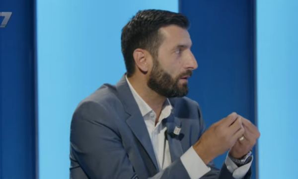 “Ministër bojleri” – Limajt ia kanë  ofruar tri ministri, ky po insiston për kryeparlamentarin”,  Demhasaj nga AAK rikujton epitetet që u përdorën