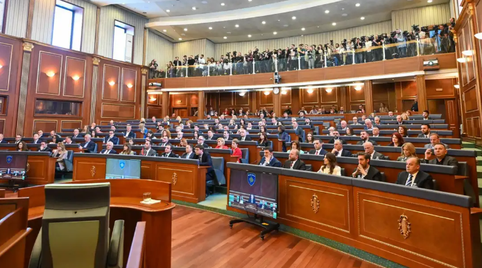As Hekuran Murati nuk i merr votat e mjaftueshme për kryeparlamentar