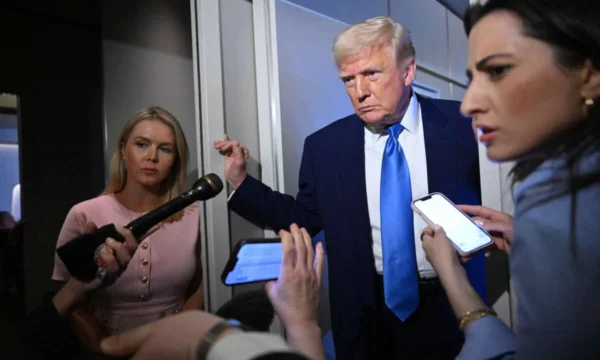 Zëdhënësja e Shtëpisë së Bardhë thotë se konflikti Serbi-Kosovë është në mesin e gjashtëve që i ndali Trump brenda këtij viti Zëdhënësja e Shtëpisë së Bardhë thotë se konflikti Serbi-Kosovë është në mesin e gjashtëve që i ndali Trump brenda këtij viti