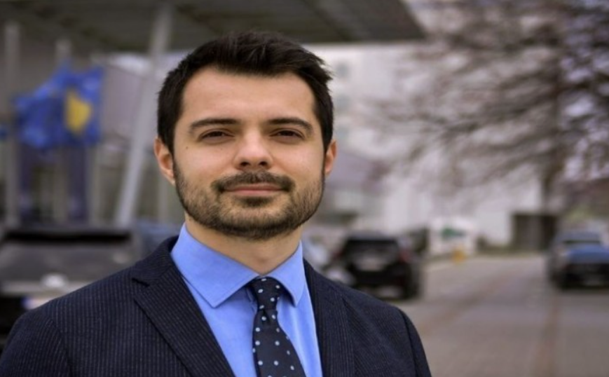 Qeveria: E arrestuara për spiunazh pa qasje në informacione konfidenciale